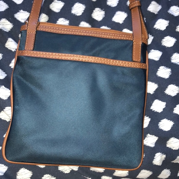 Michael Kors crossbody - Picture 2 of 6